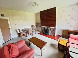 Dining room- click for photo gallery